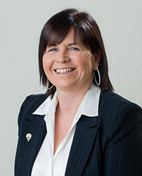 Evelyn Gillett-Platt